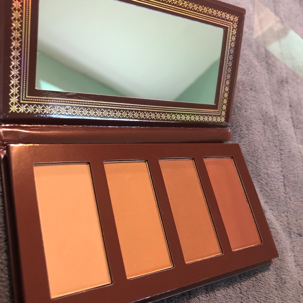 •ACE BEAUTĒ Bronzed in Paradise